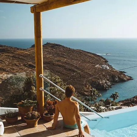 On The Rocks - The Main House - Serviced Landhaus *