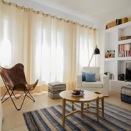 On The Rocks - The Main House - Serviced * Chora