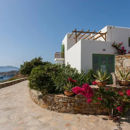 Landhaus On The Rocks - The Main House - Serviced Chora
