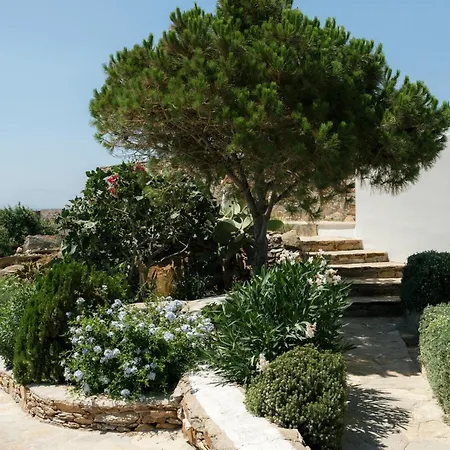 On The Rocks - The Main House - Serviced Landhaus Chora